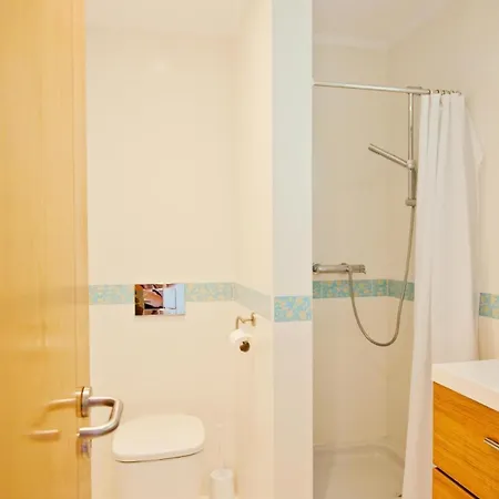 Casa Limao * 波尔蒂芒